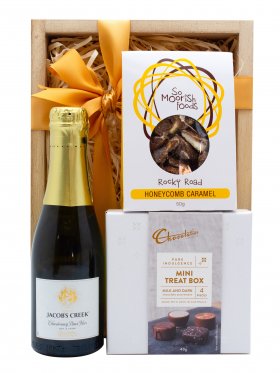 Well Done - Sparkling Wine Hamper