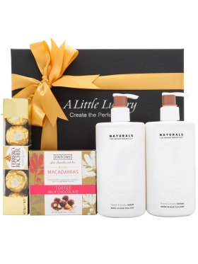 The Aromatherapy Co Naturals Pamper Hamper