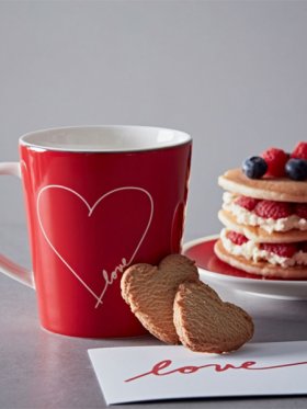 Royal Doulton Ellen Degeneres Mug - Red Heart 450ml