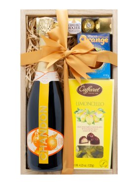 Chandon Garden Spritz Gift Hamper